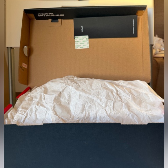 Onitsuka Tiger Mexico 66 Cream and Brown Sneakers - Picture 8 of 12